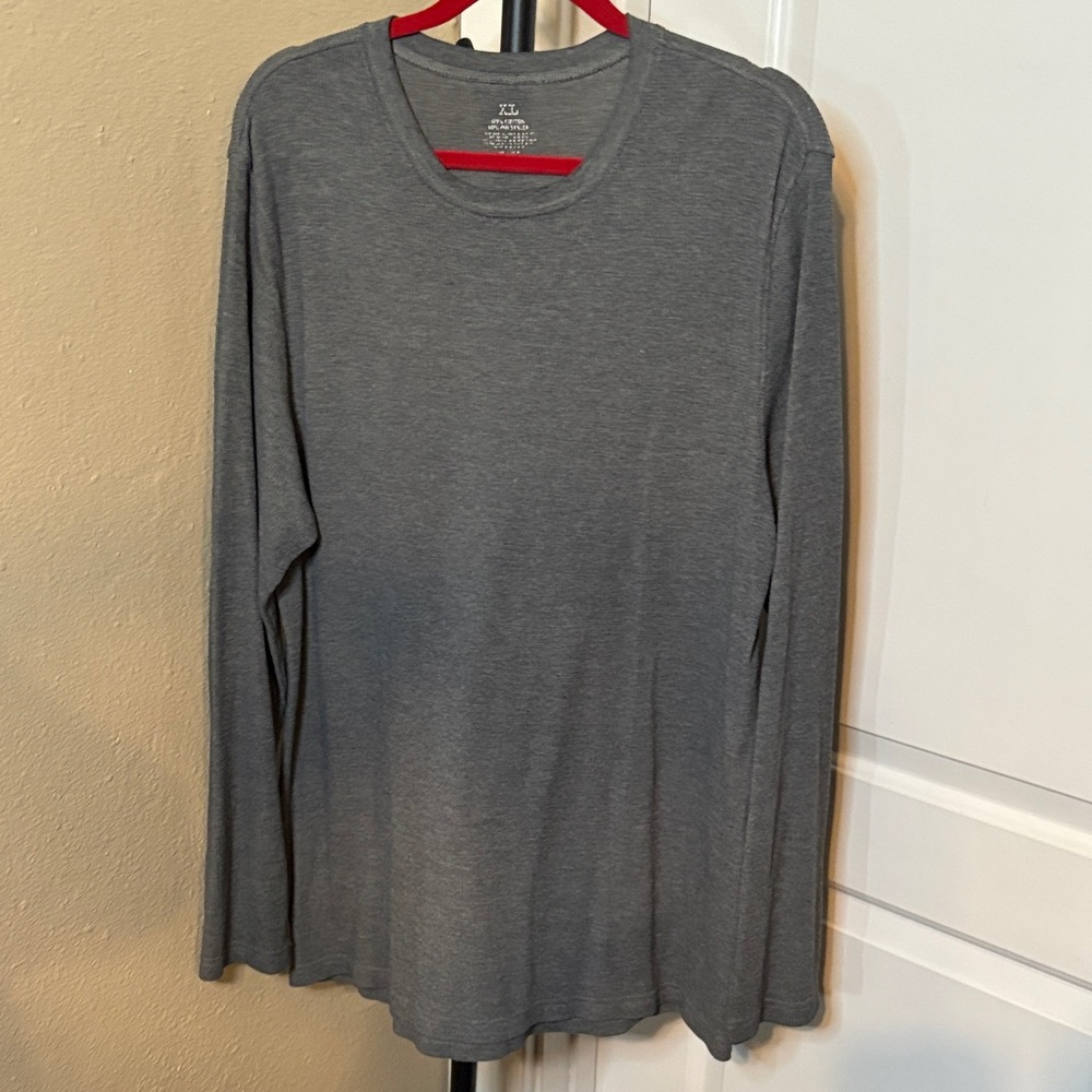 St. John Gray Long Sleeve Tee